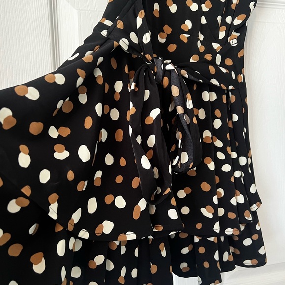 Romper - Picture 3 of 8